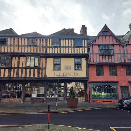 Central Gloucester Self-Catering Flat - A Hidden Gem Exteriör bild