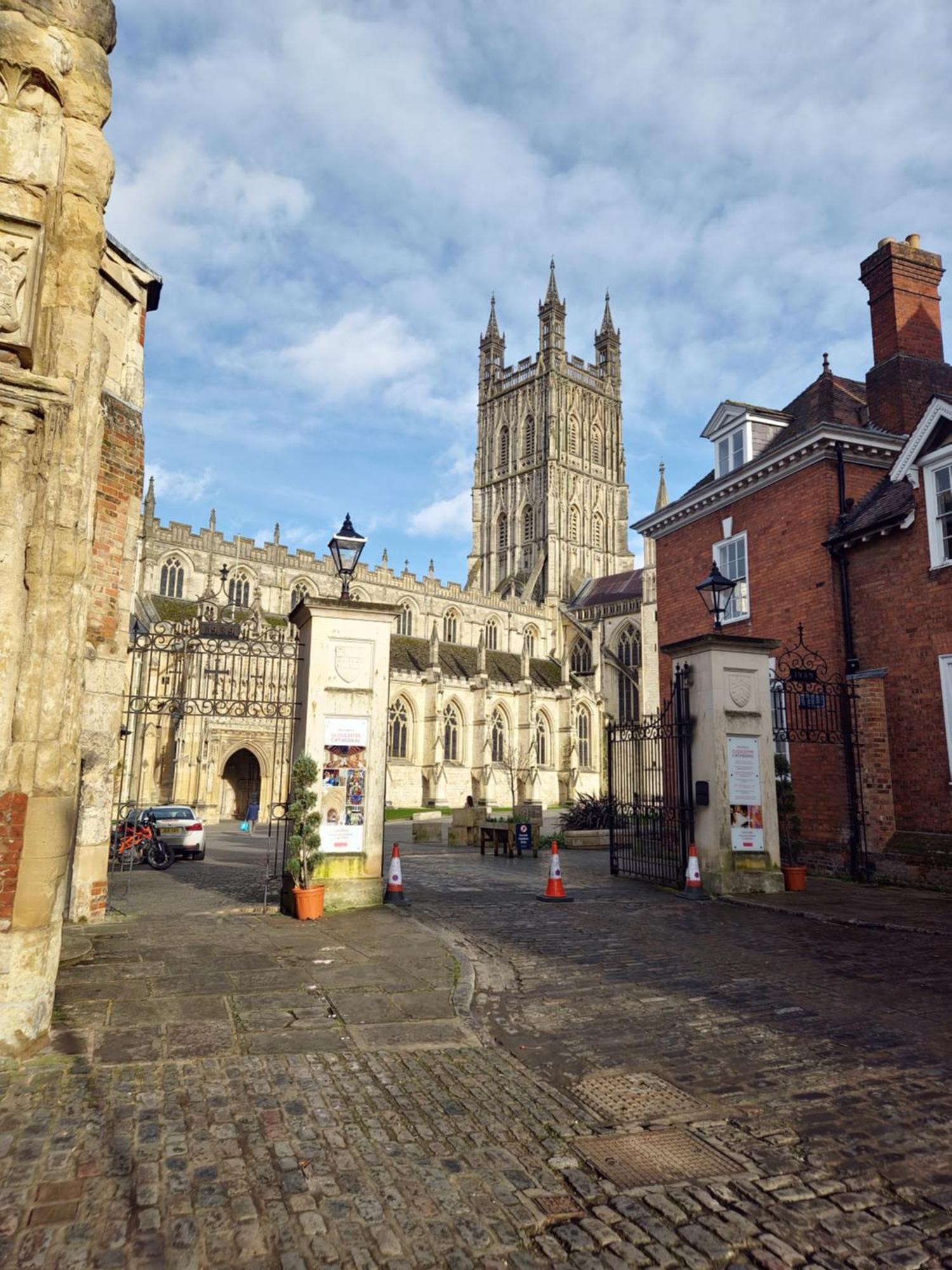 Central Gloucester Self-Catering Flat - A Hidden Gem Exteriör bild